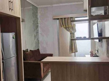 Sewa Apartemen Mediterania Ancol 1BR Full Furnished – View Kolam Renang