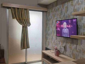 Sewa Apartemen Mediterania Ancol 1BR Full Furnished – View Kolam Renang