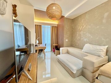 2 Bedroom Condo Unit For Sale at East Gallery Place, BGC, Taguig