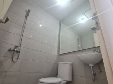 Apartemen Benson Lantai 7 Type Studio Furnished Pool View