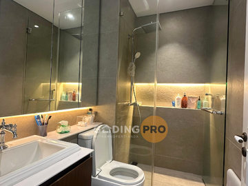 Dijual Apartemen Windsor Puri 3 Bedroom Full Furnish Interior Bagus