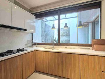 Dijual Rumah siap huni di Discovery Bintaro Sektor 9