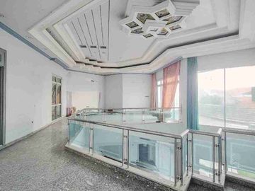 Dijual Rumah Pusat Kota Jln Kelud, Surabaya. Old Money Area
