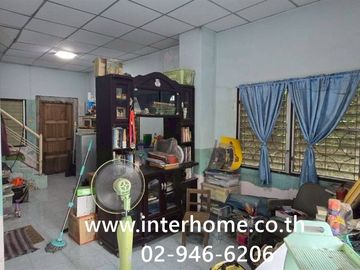 Two-story townhome, 24 sq.wa., Jutaphat Village, Lad Lum Kaeo, Soi Wat Bo Thong, Lad Lum Kaeo-Pathum Thani Road, Pathum Thani-Bang Len Road, Lad Lum K