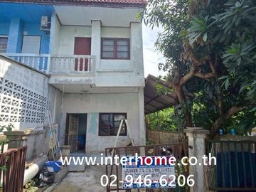 Two-story townhome, 24 sq.wa., Jutaphat Village, Lad Lum Kaeo, Soi Wat Bo Thong, Lad Lum Kaeo-Pathum Thani Road, Pathum Thani-Bang Len Road, Lad Lum K