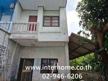Two-story townhome, 24 sq.wa., Jutaphat Village, Lad Lum Kaeo, Soi Wat Bo Thong, Lad Lum Kaeo-Pathum Thani Road, Pathum Thani-Bang Len Road, Lad Lum K