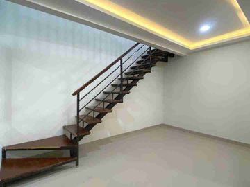 FOR SALE RUMAH 2 LT KOMP GRIYA CIHANJUANG