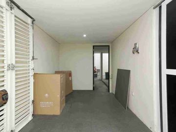 Dijual dibawah harga pasar rumah siap huni di Cluster Asera One East, Harapan Indah, Bekasi