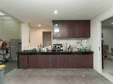 Dijual dibawah harga pasar rumah siap huni di Cluster Asera One East, Harapan Indah, Bekasi