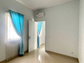 Dijual Rumah Cantik di Cluster Visana The Savia BSD City, Tangerang Selatan
