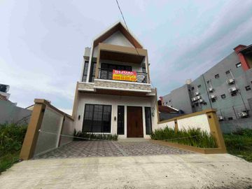 Rumah Dijual 100% New 4 kamar - belakang aeon mall sentul city - Cluster Griya Alam Sentul Bogor