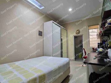 Dijual Rumah di Sektor 1E Gading Serpong (Full Renovasi)