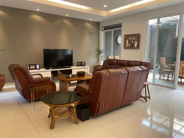 Rumah Hoek Siap Huni Furnished di Larangtapa KBP