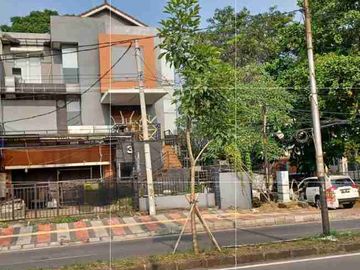 Dijual rumah dijalan Utama Melati Mas