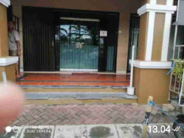 Dijual ruko 3 lantai casa grande RR utara depok sleman yogya.