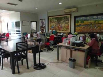 Dijual ruko 3 lantai casa grande RR utara depok sleman yogya.