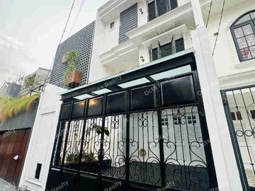 DiJual Rumah Mewah
