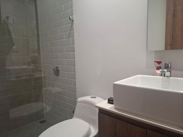 Apartamento en Arriendo en Ciudad del Rio, Poblado Medellín Antioquia