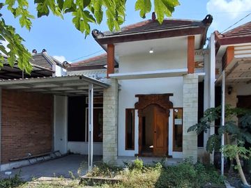 Rumah Etnik Berkarakter Dekat Tol Prambanan, Second Harga Murah