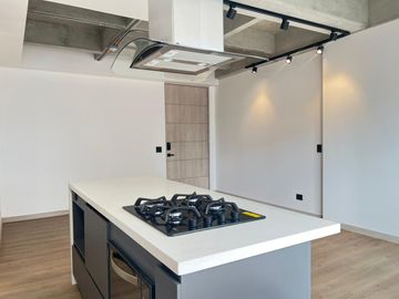 Apartamento en Arriendo en la Intermedia, Envigado Antioquia