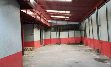 WAREHOUSE IN BANGKAL MAKATI CITY- 33SQM AND CLEAN TITLE FOR SALE