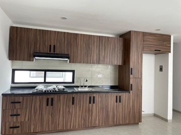 2 bonitos departamentos a la venta en Puerta de Piedra