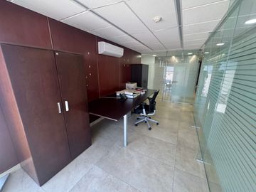 OFICINA EN VENTA/RENTA EN TORRE AMÉRICAS | ARLETTE FLORES