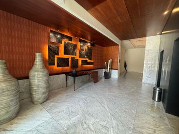 OFICINA EN VENTA/RENTA EN TORRE AMÉRICAS | ARLETTE FLORES