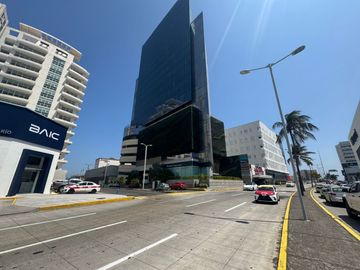 OFICINA EN VENTA/RENTA EN TORRE AMÉRICAS | ARLETTE FLORES