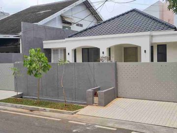 RUMAH BARU DI CIPINANG ELOK - JATINEGARA