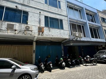 RIC.A087 Murah Ruko Bubutan Surabaya Lokasi Strategis untuk Kantor, Usaha