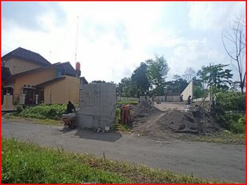 Dekat Kampus UII Tanah Jogja di Gentan Siap Balik Nama