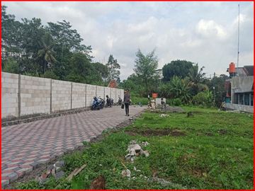 Dekat Kampus UII Tanah Jogja di Gentan Siap Balik Nama