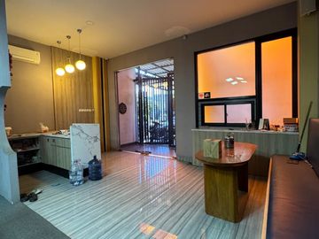 Dijual Ruko di Raya MERR sudah ada ijin untuk cafe