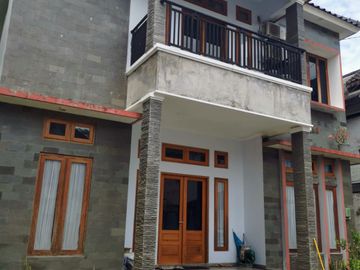 Rumah Mewah Megah 2 Lantai Plus Ruang Café Strategis Lebar Depan 15m Premium di Cemani Grogol Sukoharjo