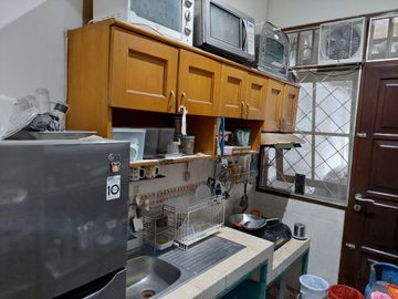 LUAS 120M2 – 2 LANTAI!! RUMAH DIJUAL DI PERUMAHAN BABATAN MUKTI - WIYUNG, SURABAYA : FREE AC & WATER HEATER