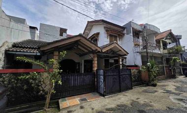Dijual Murah dan Cepat Rumah Gandeng di Perumahan Pekayon Bekasi Selatan