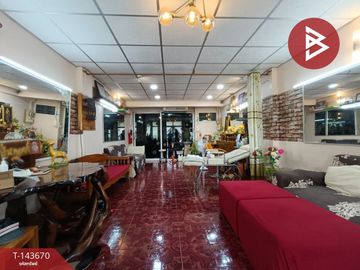 ขายอาคารพาณิชย์ 3 ชั้น เนื้อที่ 18 ตร.วา ลาดใหญ่ สมุทรสงคราม
