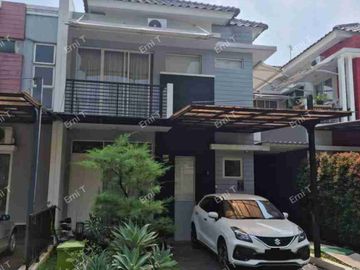 Rumah 2 lantai di Residence One BSD Tangerang Selatan Banten