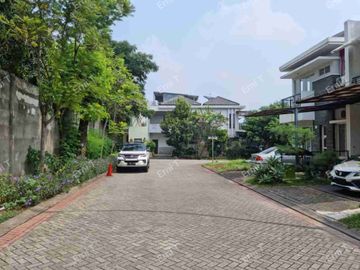 Rumah 2 lantai di Residence One BSD Tangerang Selatan Banten