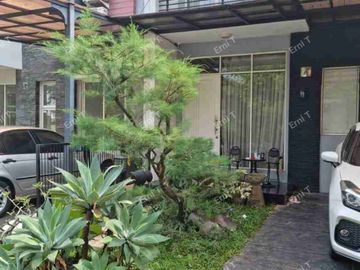 Rumah 2 lantai di Residence One BSD Tangerang Selatan Banten