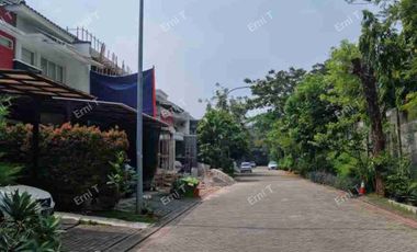 Rumah 2 lantai di Residence One BSD Tangerang Selatan Banten