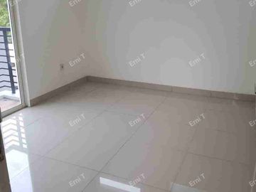 Rumah 2 lantai di Residence One BSD Tangerang Selatan Banten