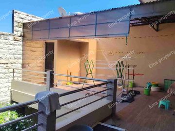 Dijual rumah murah .. jl. Manyar Rejo Surabaya