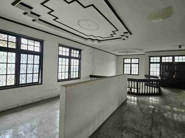 hitung tanah 730m² bonus rumah 
Jatibening satu anti banjir - LRT
