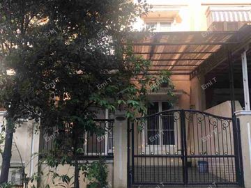 Rumah 2 lantai di Royal Residence Cakung Jakarta Timur