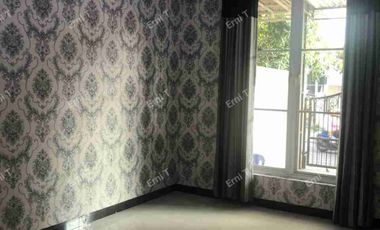 Rumah 2 lantai di Royal Residence Cakung Jakarta Timur