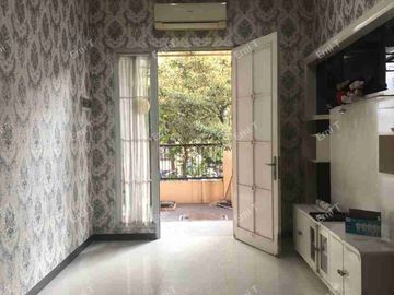 Rumah 2 lantai di Royal Residence Cakung Jakarta Timur