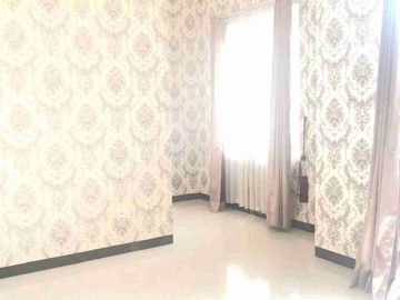 Rumah 2 lantai di Royal Residence Cakung Jakarta Timur