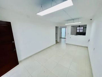 RENTO OFICINA INDEPENDIENTE CERCA DE MARTI EN BOCA DEL RIO